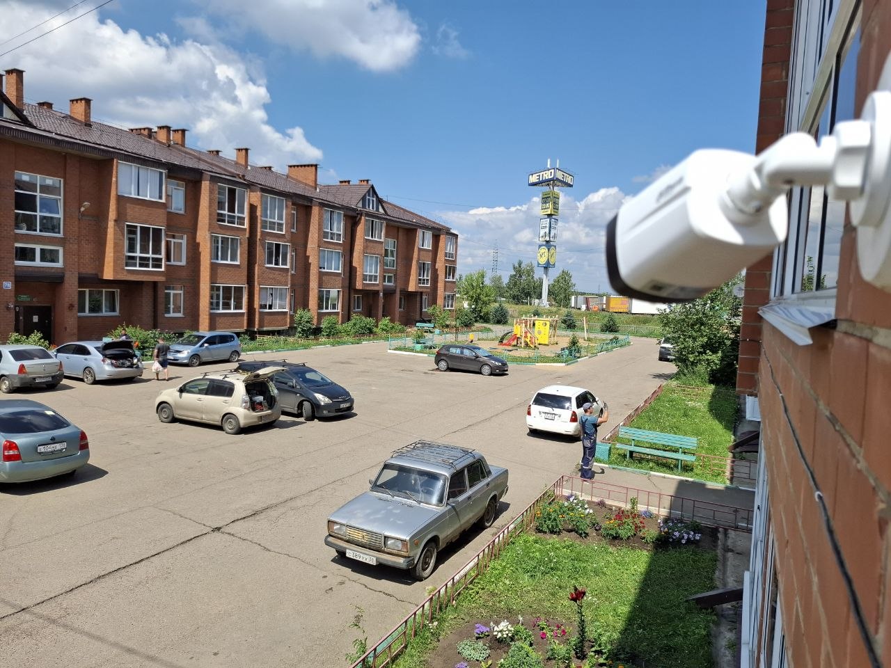 УК Острог